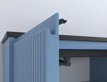 Open drawer and handle